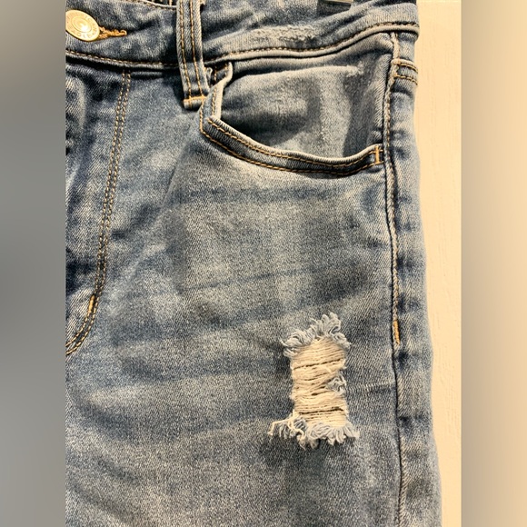 AEO AMERICAN EAGLE OUTFITTERS DISTRESS RIP jeans women’s size 8 - Picture 14 of 17